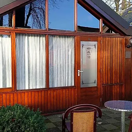 Motel Oostvoorne אוסטבורנה