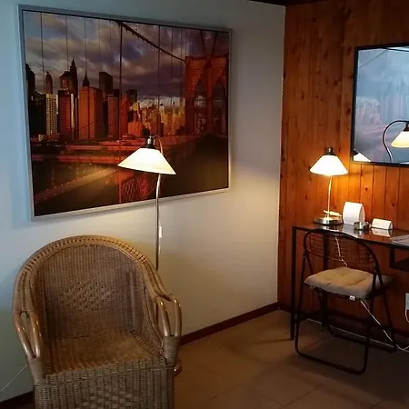 Motel Oostvoorne אוסטבורנה