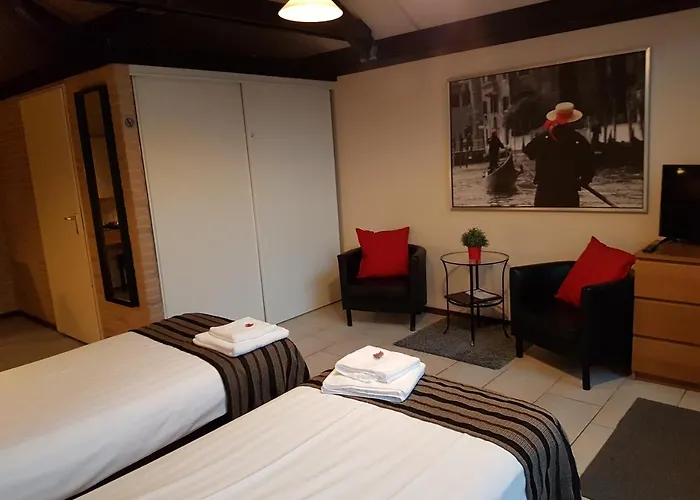 Μοτέλ Motel Oostvoorne 3*