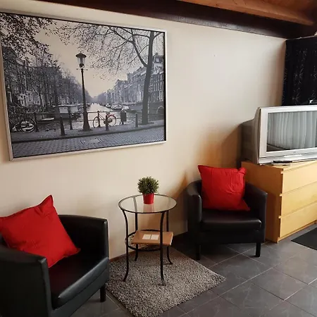 Motel Oostvoorne 3* オーストフォールネ