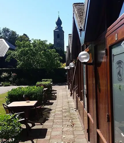 Motel Motel Oostvoorne 3*